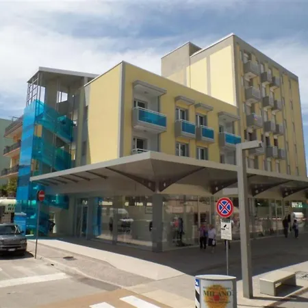 Appartamento Near The Sea With Two Terraces Bibione