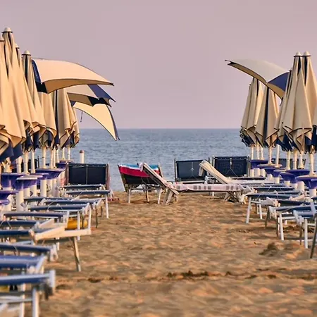 Near The Sea With Two Terraces Apartment